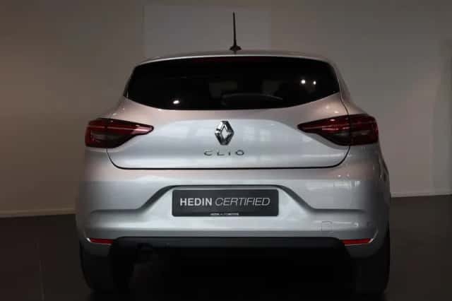 Renault Clio (2023) thumbnail 9