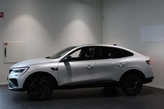 Renault Arkana (2024) thumbnail 8