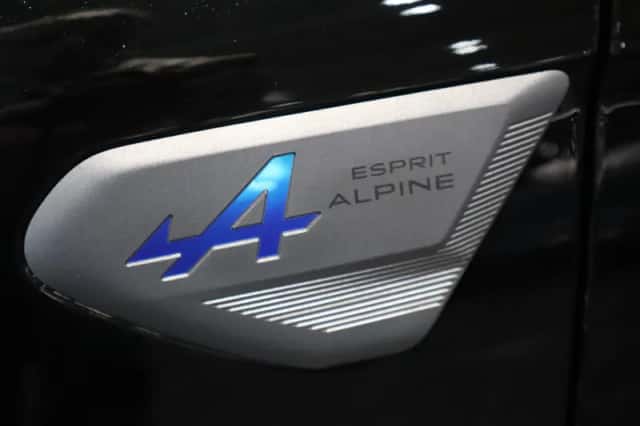 Renault Clio (2025) thumbnail 6