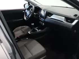 Renault Captur (2023) thumbnail 24