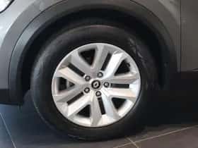 Renault Captur (2023) thumbnail 5