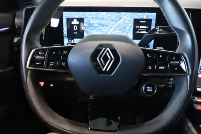 Renault Austral (2023) thumbnail 24