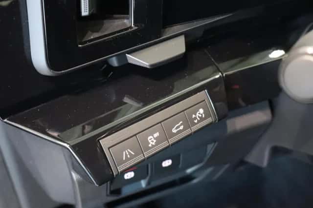 Renault Austral (2023) thumbnail 7