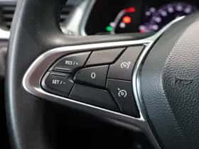 Renault Captur (2023) thumbnail 14