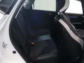 Renault Captur (2023) thumbnail 24