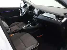 Renault Captur (2023) thumbnail 29