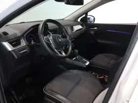Renault Captur (2023) thumbnail 31