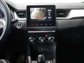 Renault Captur (2023) thumbnail 9