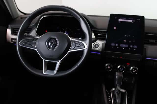 Renault Arkana (2023) thumbnail 31