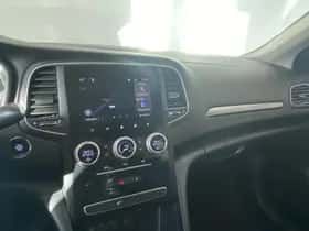 Renault Mégane (2023) thumbnail 10