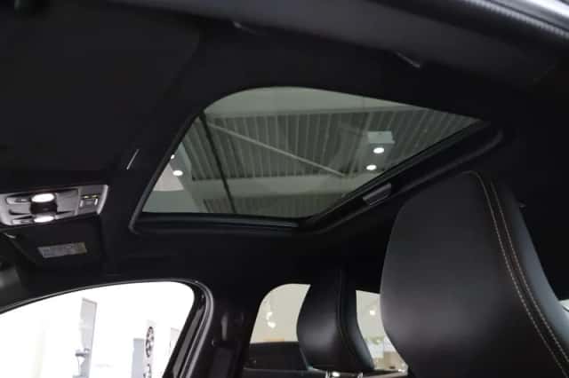 Renault Arkana (2023) thumbnail 24