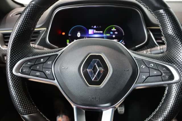 Renault Arkana (2023) thumbnail 35