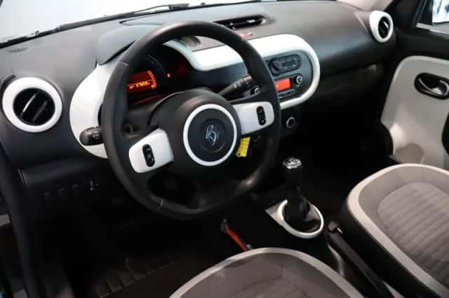 Renault Twingo (2021) thumbnail 3