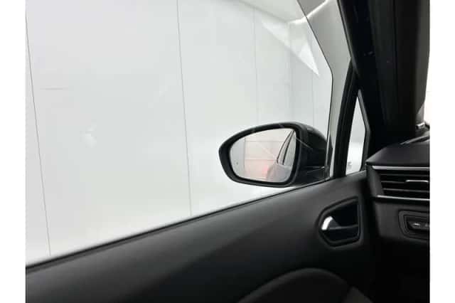 Renault Clio (2020) thumbnail 28