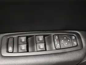 Renault Mégane E-Tech (2020) thumbnail 26