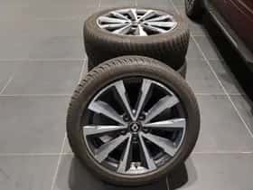 Renault Mégane E-Tech (2020) thumbnail 6