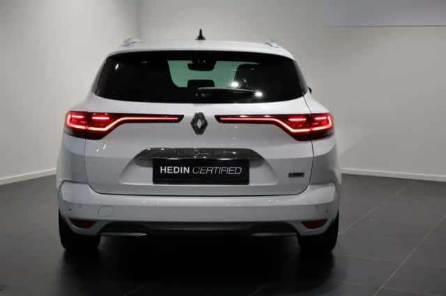 Renault Mégane E-Tech (2020) thumbnail 9