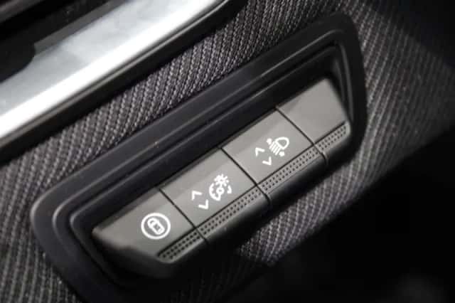 Renault Clio (2025) thumbnail 31