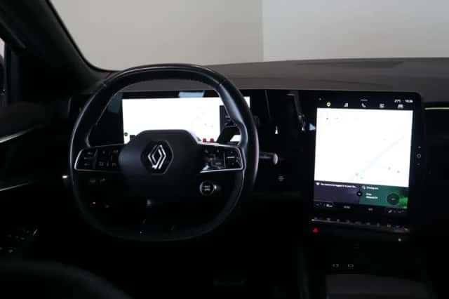 Renault Austral (2024) thumbnail 32