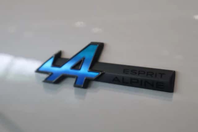Renault Austral (2024) thumbnail 6
