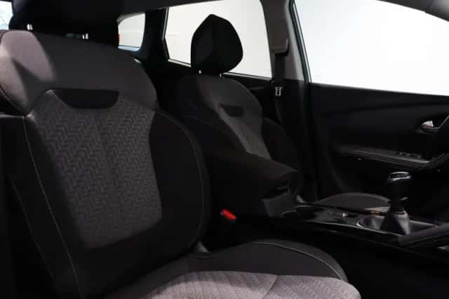 Renault Kadjar (2021) thumbnail 26