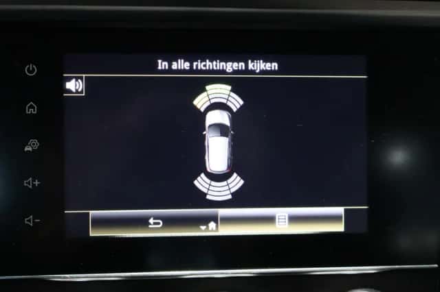 Renault Kadjar (2021) thumbnail 38