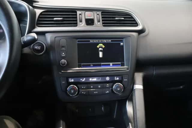 Renault Kadjar (2018) thumbnail 10