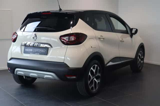 Renault Captur (2018) thumbnail 2