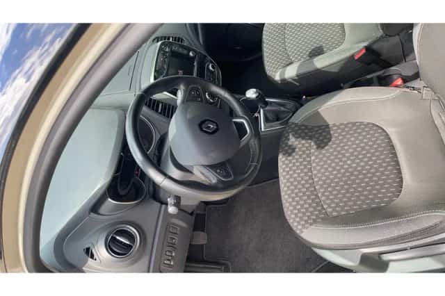 Renault Captur (2018) thumbnail 7