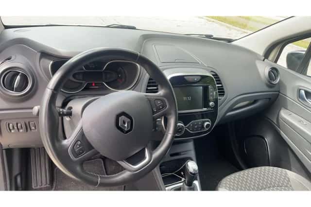 Renault Captur (2018) thumbnail 8