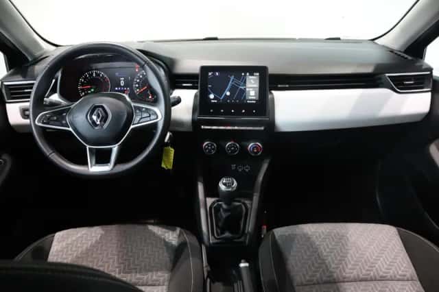 Renault Clio (2022) thumbnail 3