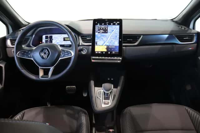 Renault Captur (2025) thumbnail 3