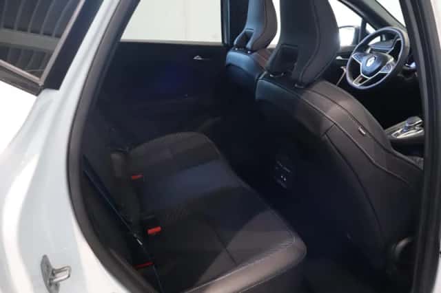 Renault Captur (2025) thumbnail 24