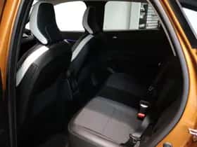 Renault Captur (2021) thumbnail 22