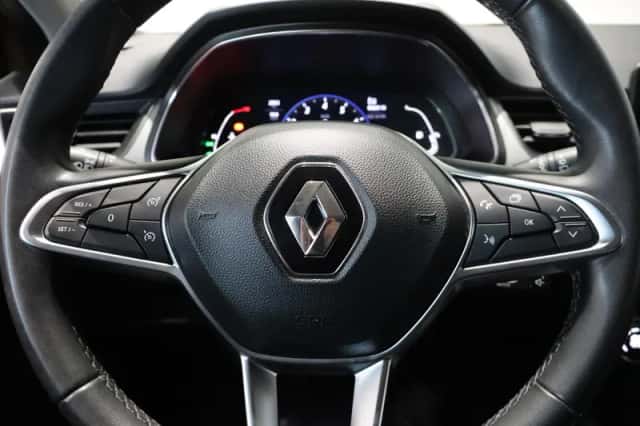 Renault Captur (2021) thumbnail 28