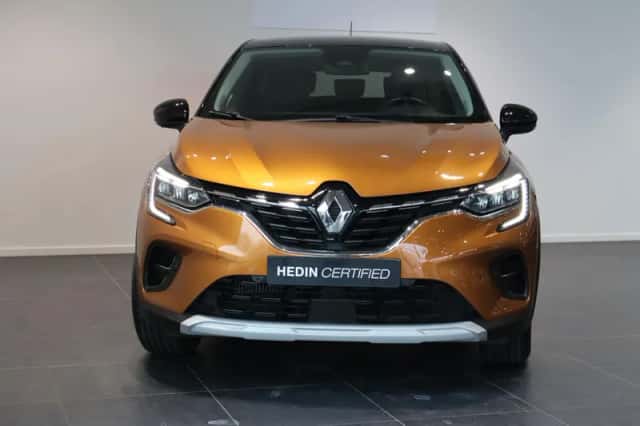 Renault Captur (2021) thumbnail 6