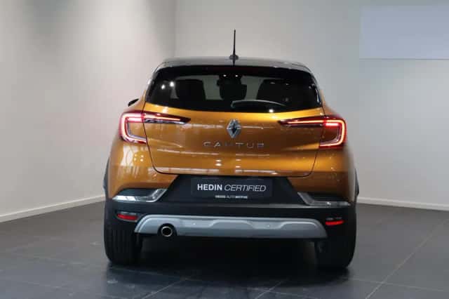 Renault Captur (2021) thumbnail 8