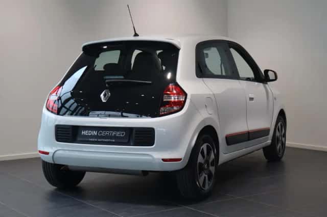 Renault Twingo (2017) thumbnail 2