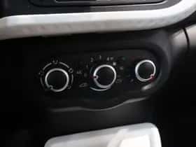 Renault Twingo (2017) thumbnail 12
