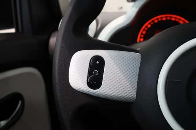 Renault Twingo (2017) thumbnail 15
