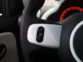 Renault Twingo (2017) thumbnail 15