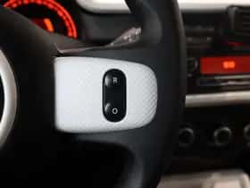 Renault Twingo (2017) thumbnail 16