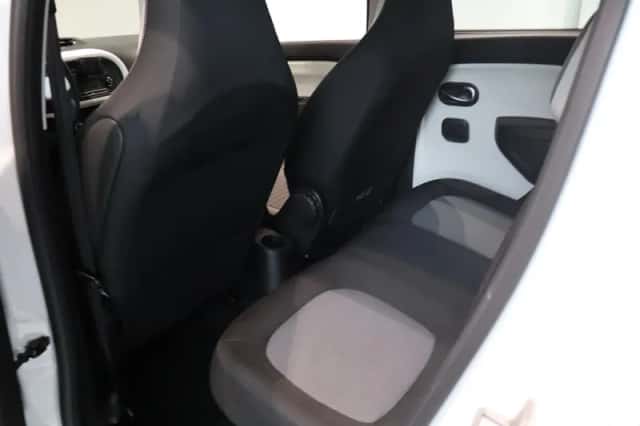 Renault Twingo (2017) thumbnail 22