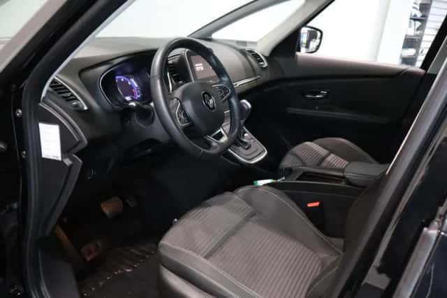 Renault Grand Scénic (2022) thumbnail 10