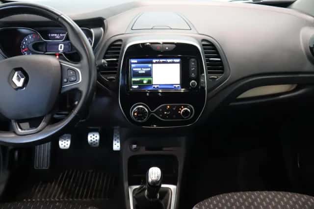 Renault Captur (2019) thumbnail 3