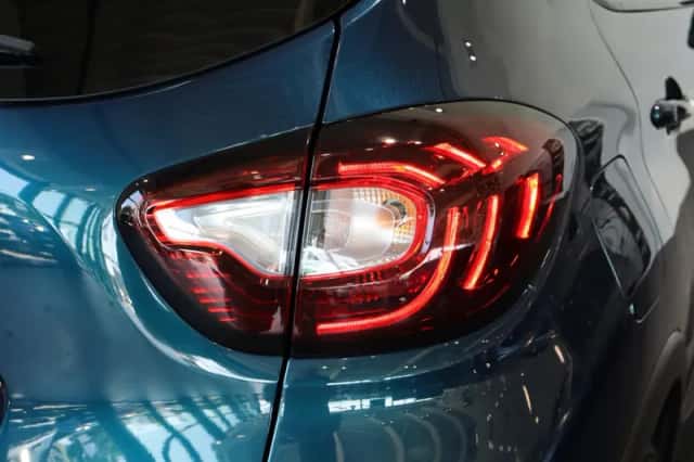 Renault Captur (2019) thumbnail 6