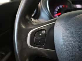 Renault Captur (2019) thumbnail 16