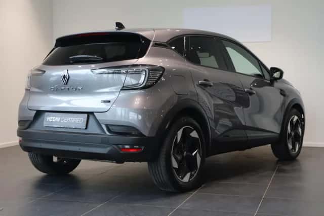 Renault Captur (2025) thumbnail 2