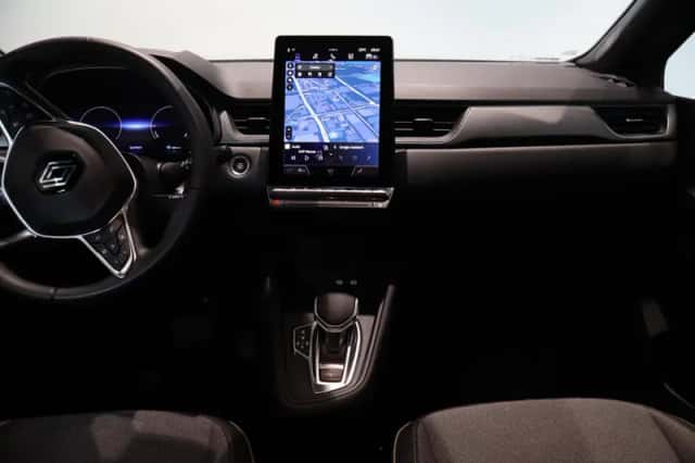 Renault Captur (2025) thumbnail 11