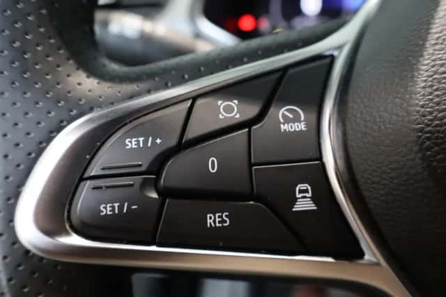 Renault Captur (2025) thumbnail 16